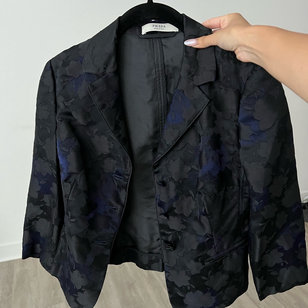 Prada blazer - Picture 9 of 13